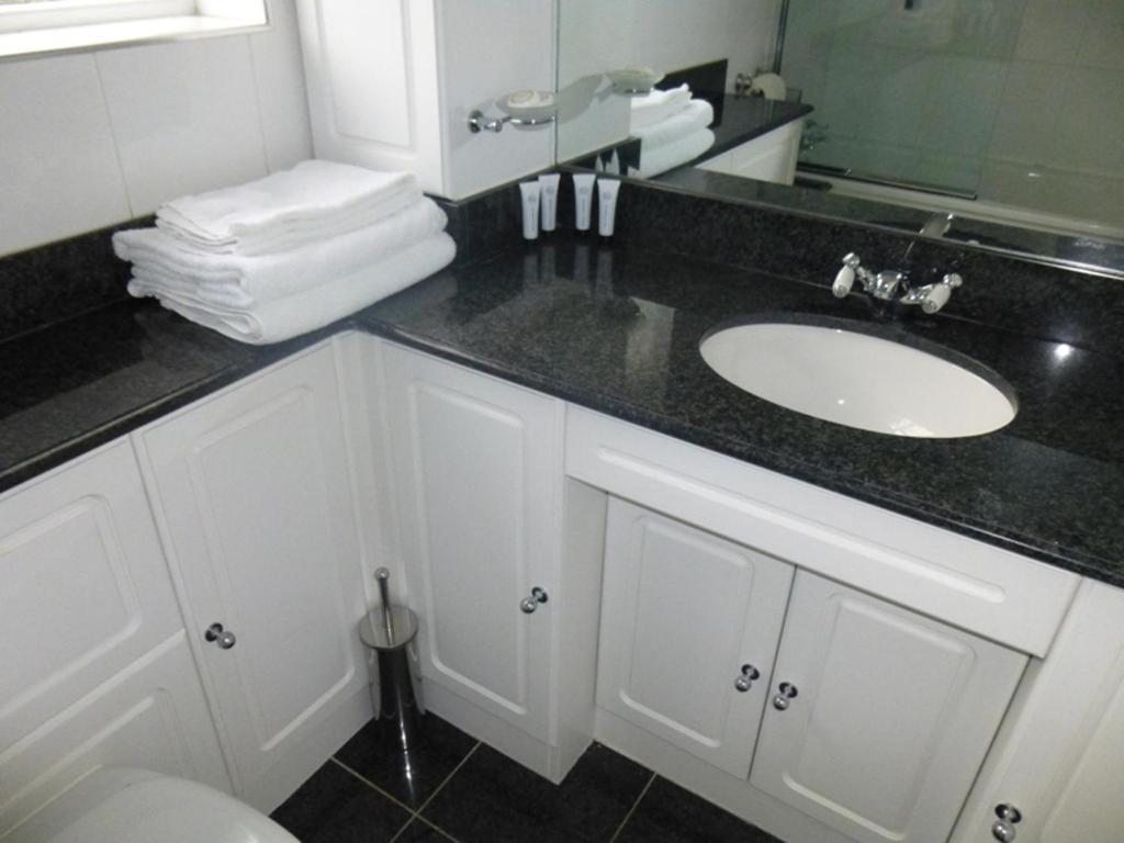 The Oaks Guest House Londres Habitación foto